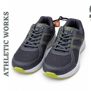 Lightweight Mesh Trainers • New With Tags • Grey/Green Size 10 NWT